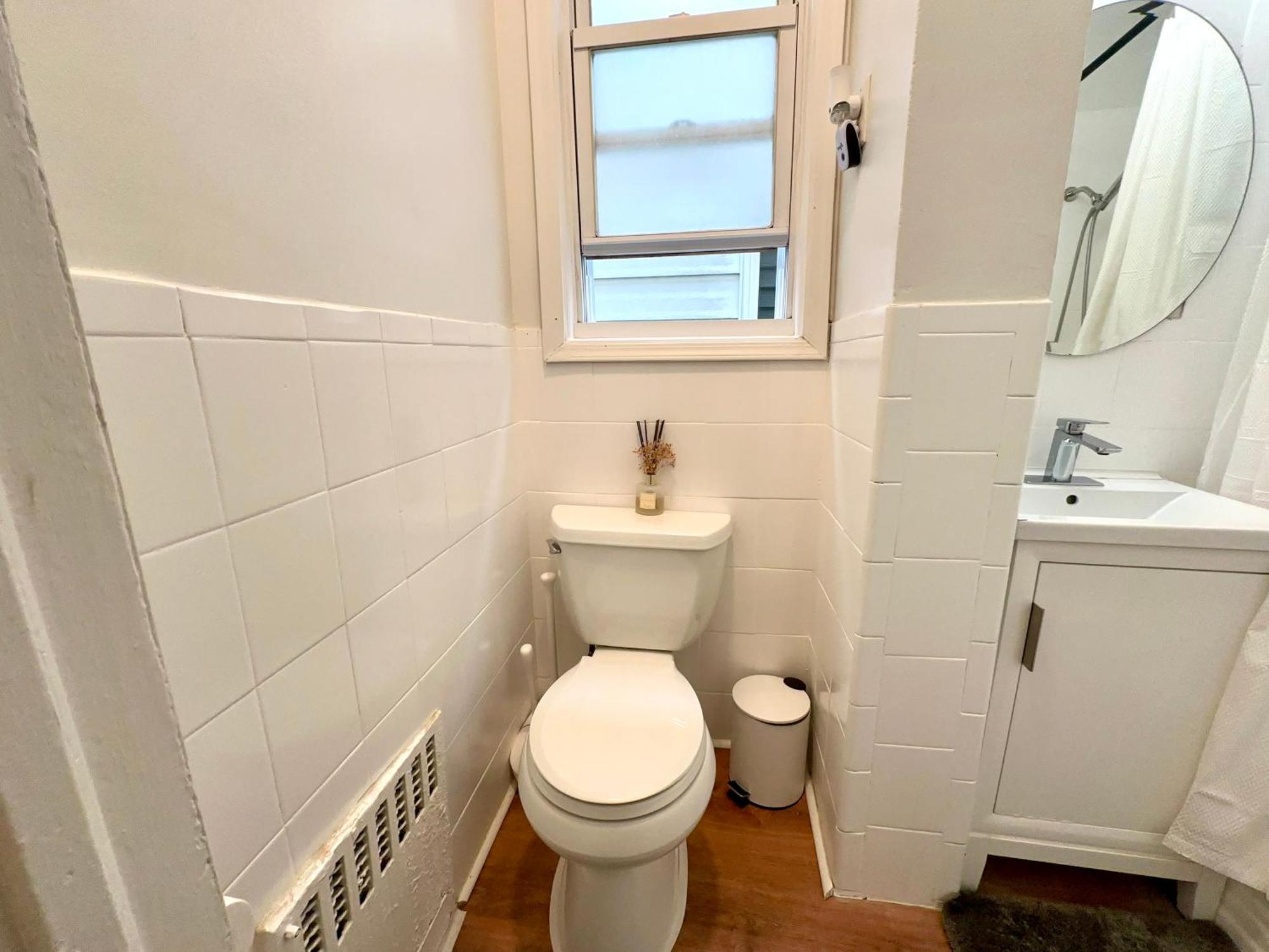 7-A Diamond In Yonkers Appartement Buitenkant foto